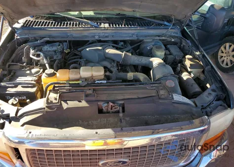 2000 Ford Excursion Xlt z USA, uszkodzony, nr VIN 1FMNU41S7YED60667